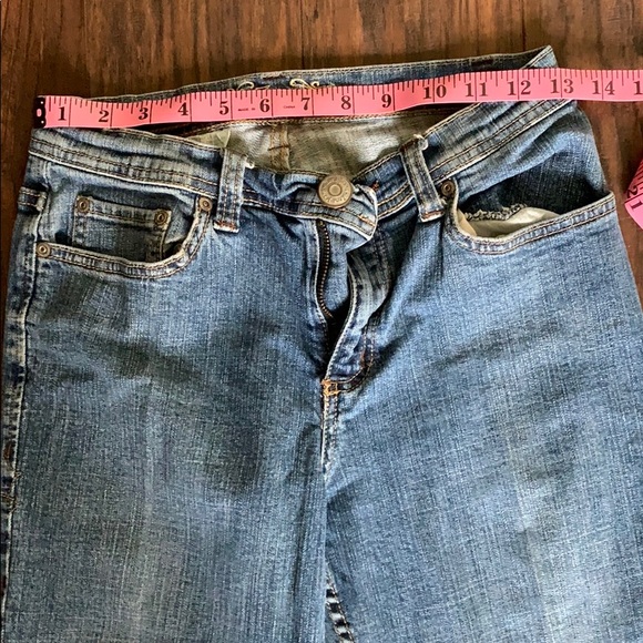 Zena Jeans 4P EUC - Picture 2 of 7